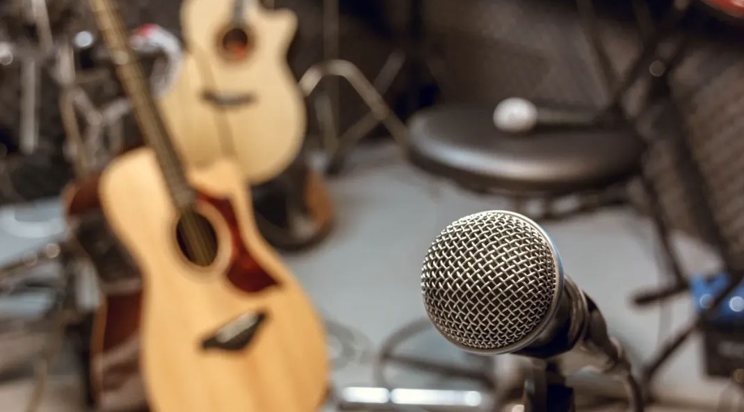 Guitar-Photo